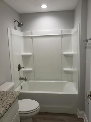 Primary bedroom bath