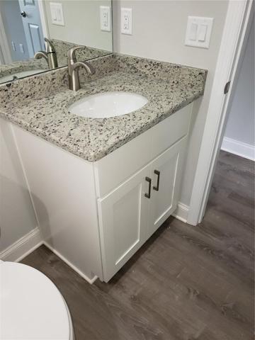 2nd bathroom