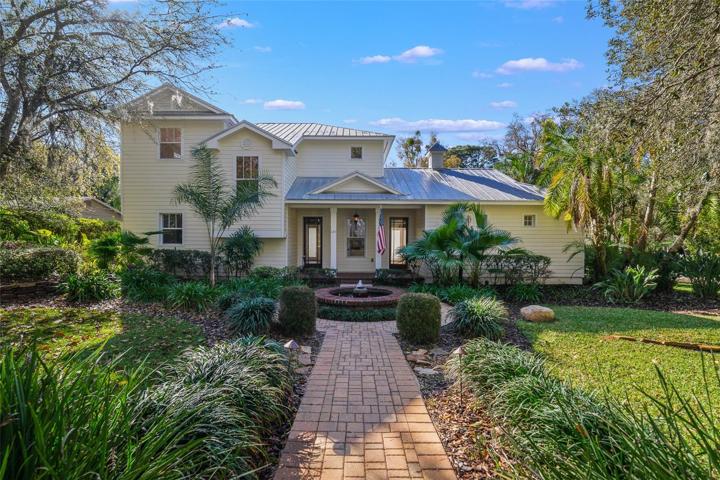 Tropical Oasis in Downtown Windermere