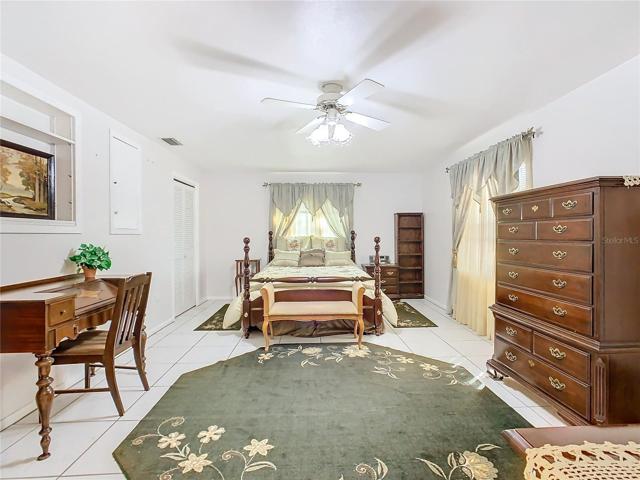 Primary bedroom is 13' x 19'.