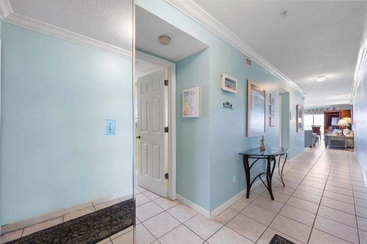 Roomy entry area