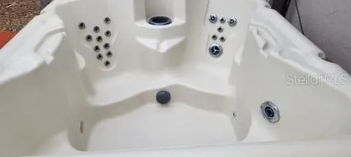 1170