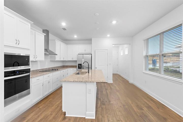 Kitchen & Dining Room