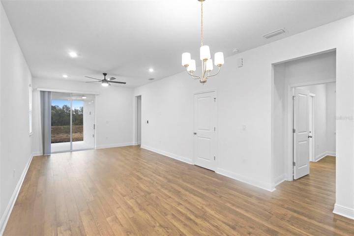 Family & Dining Room Combo