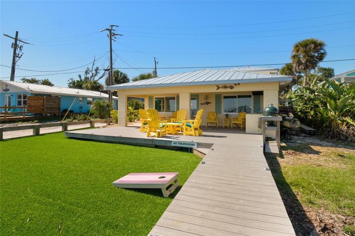 Commercial grade turf makes for a great outdoor space!