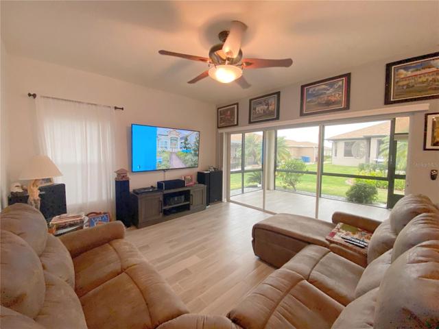 Triple Sliders to Screened Lanai