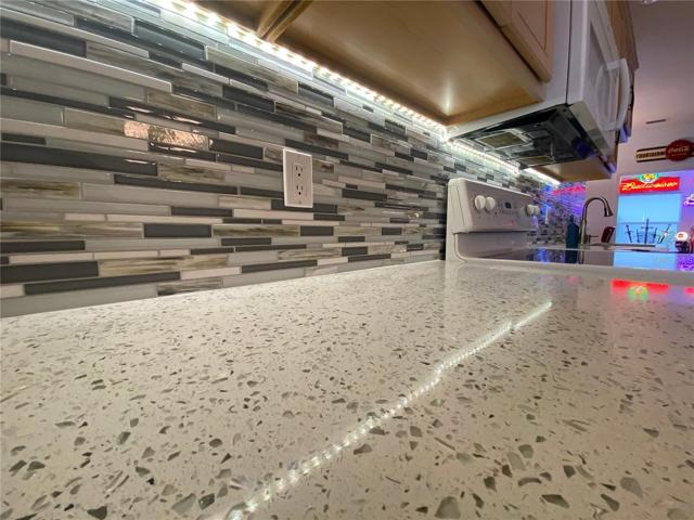 Under Cabinet Lighting and Quartz Counter Top