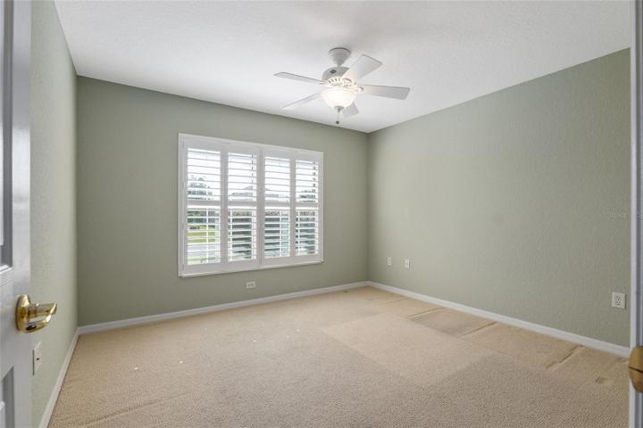 FRONT BEDROOM