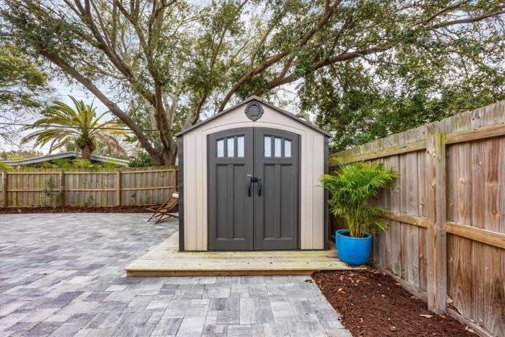 Storage shed