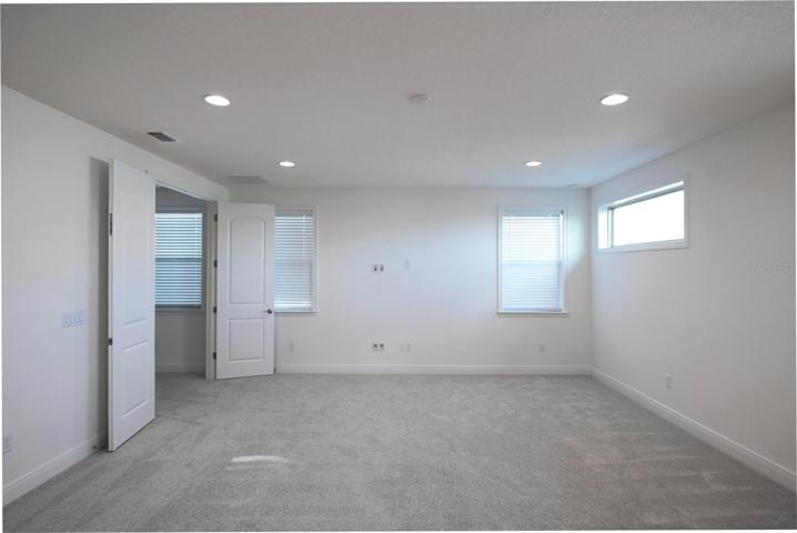 upstair - master bedroom