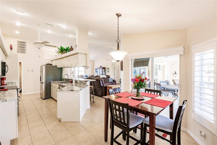 CASUAL DINING AREA