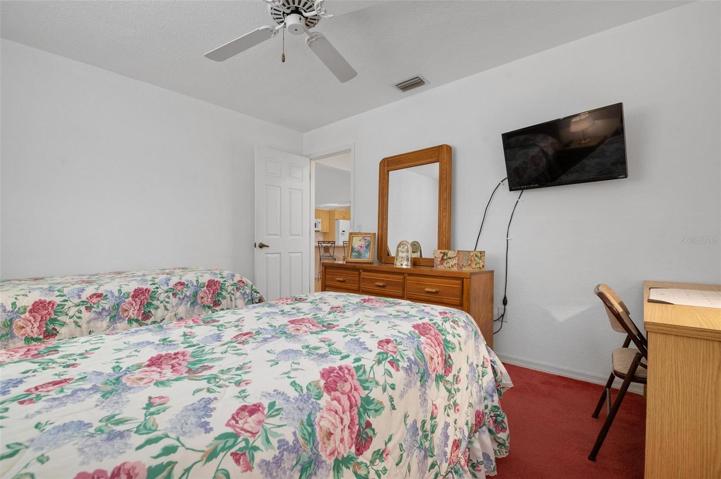 Guests have plenty of space in the guest room.