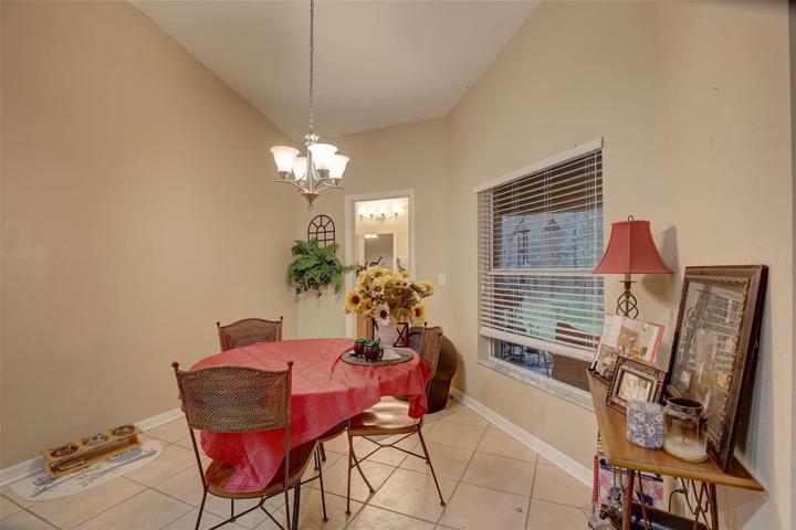 Eat in kitchen area