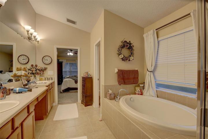En suite bathroom
