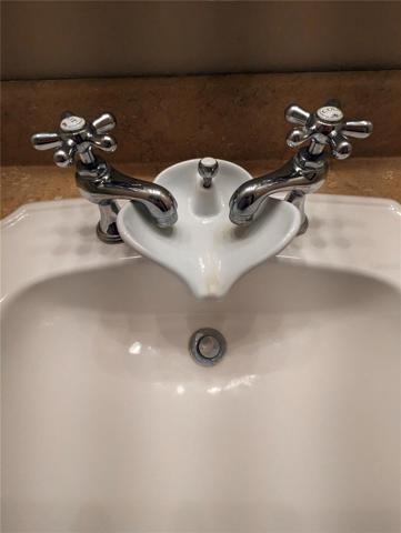 1170