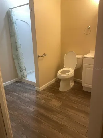 Efficiency bath/breakroom