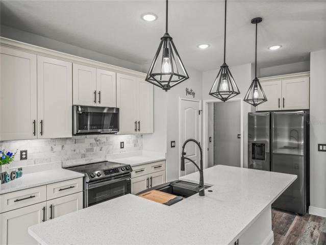 Dark stainless steel Samsung appliances
