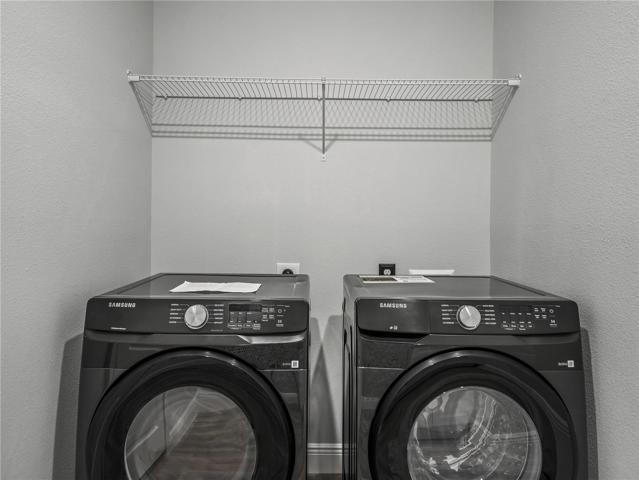 Premium  Samsung washer & dryer