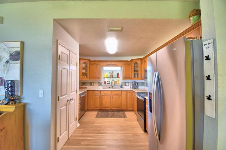 LOOKING INTO KITCHEN