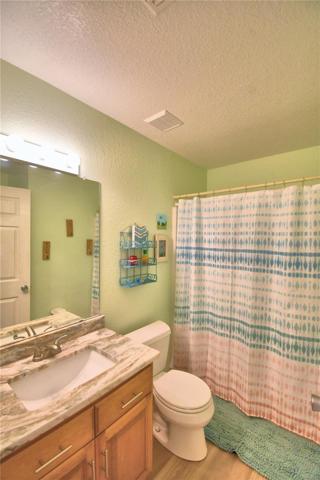 SECOND HALL BATH
