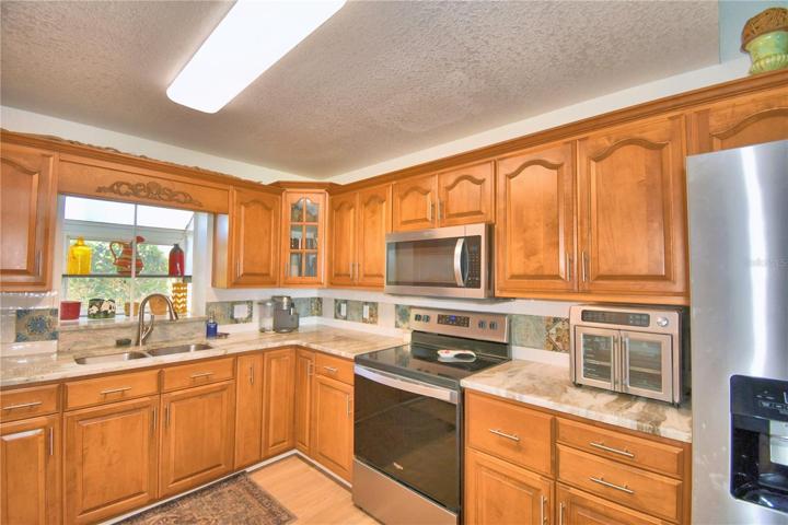 SOLID WOOD CABINETRY, DEEP DOUBLE SINKS