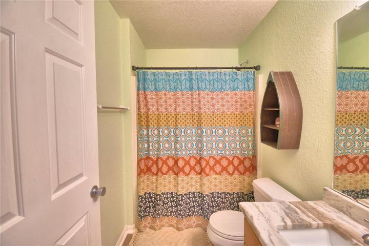GUEST HALL BATH