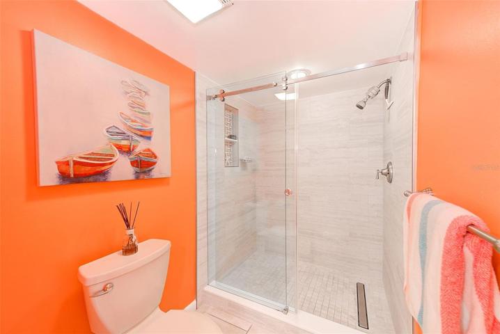 Walk in Shower