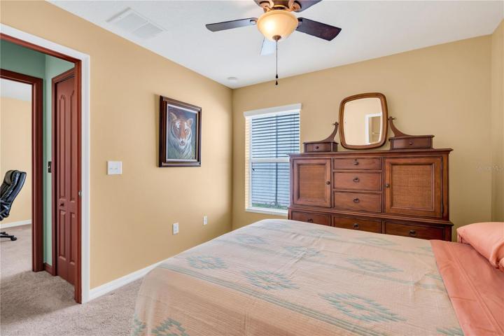 2nd bedroom