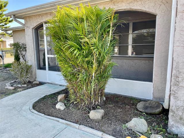 Path to front door entryway