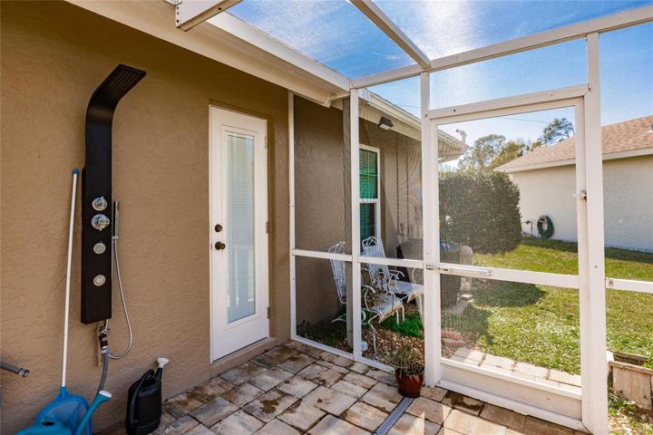 POOL SHOWER & ACCESS TO BATHROOM