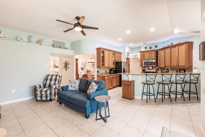 OPEN FLOOR PLAN