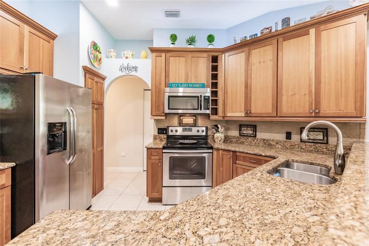 KITCHEN