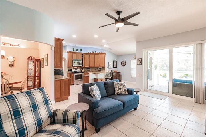 OPEN FLOOR PLAN