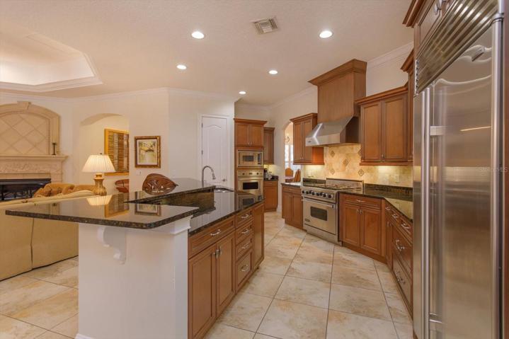 KITCHEN