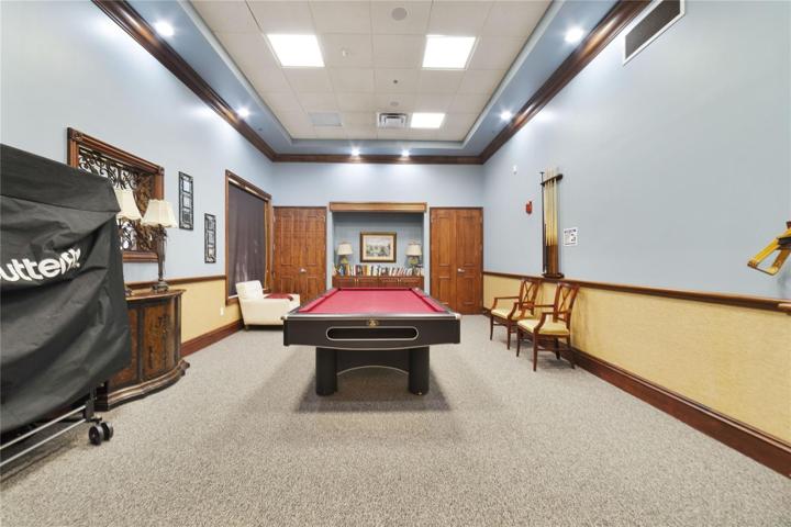 CLUBHOUSE.