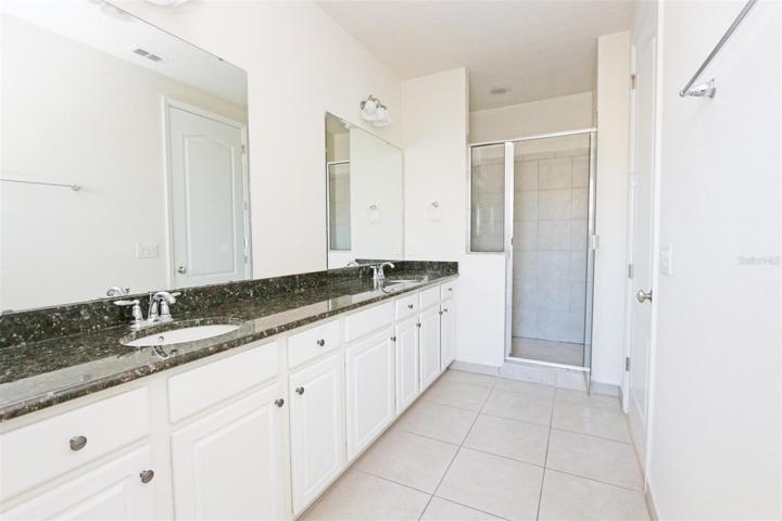 Master Ensuite Bathroom
