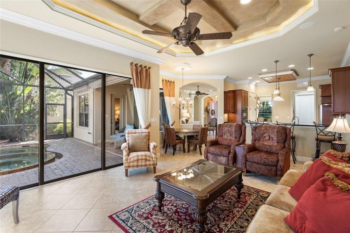 FAMILY ROOM -SLIDERS OUT TO LANAI
