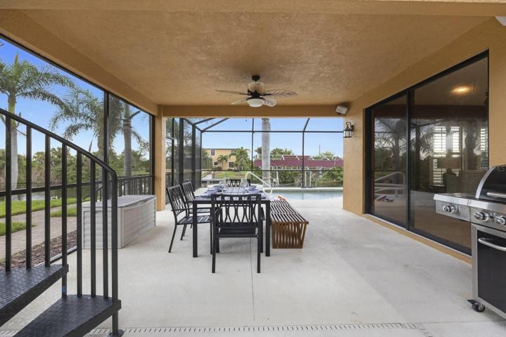 Expansive lanai for enjoyment