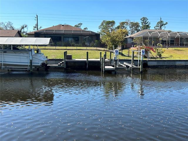Dock