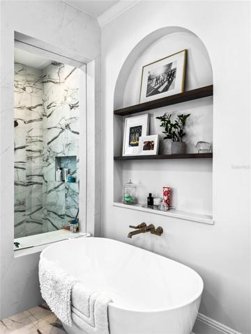Primary free standing tub