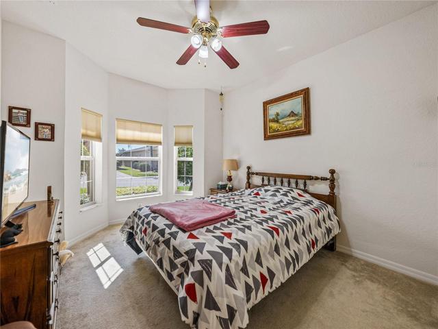 Guest bedroom