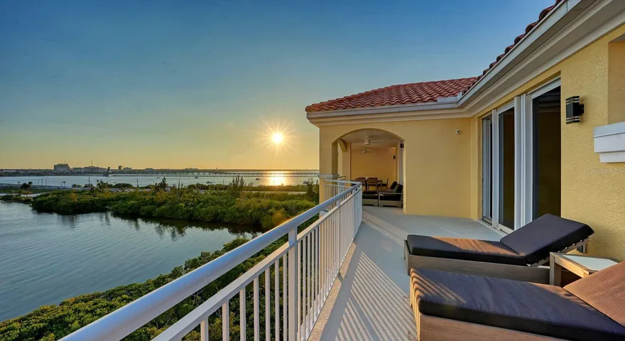 top floor balcony