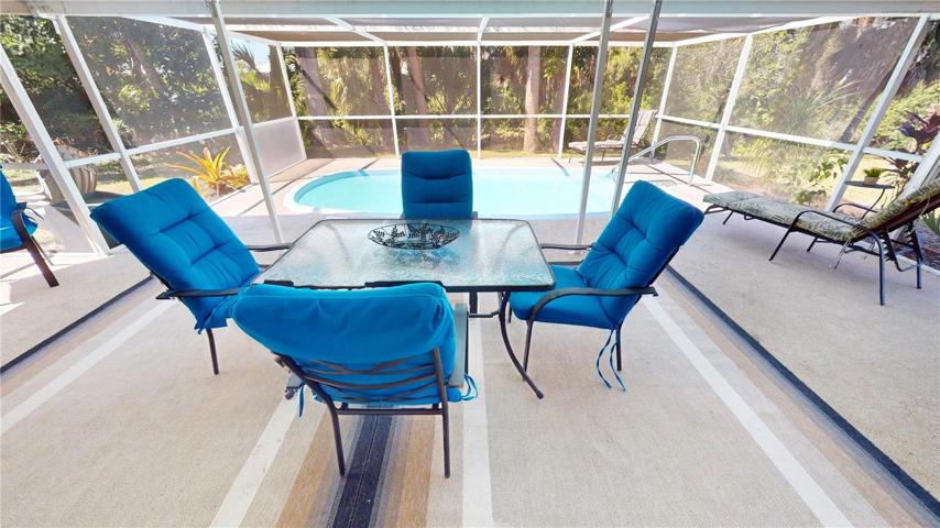 Covered/screened pool enclosure