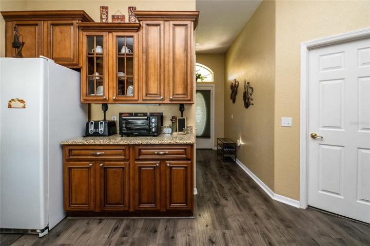 Beautiful cabinets.