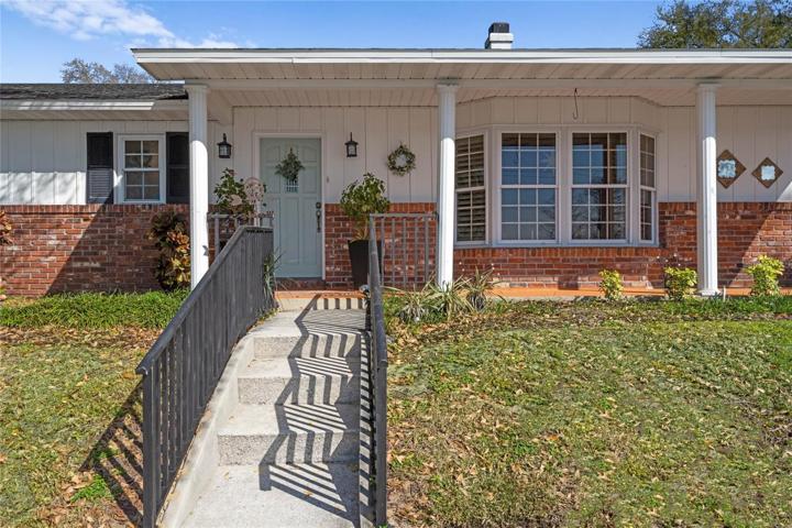 Welcoming Entryway