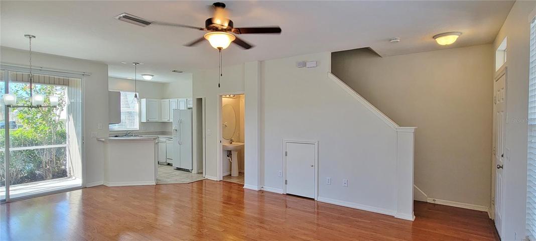 Living/dining room