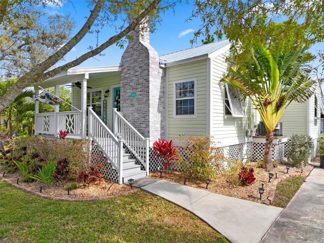 Welcome to HARBOR HAVEN in historic downtown Punta Gorda