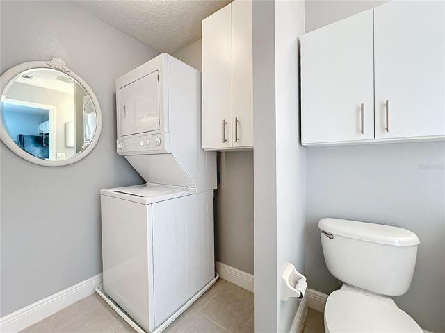 Stackable Washer/Dryer in Apt.