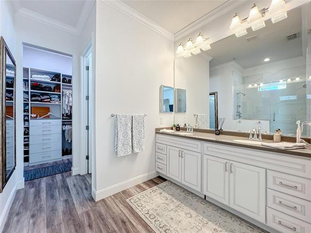 Dual Sinks in Master Bathroom