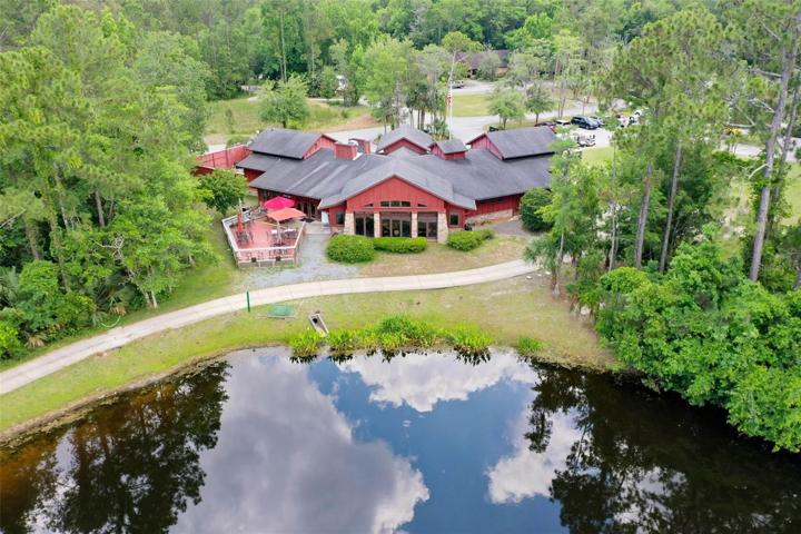 Cypress Knoll golf course clubhouse